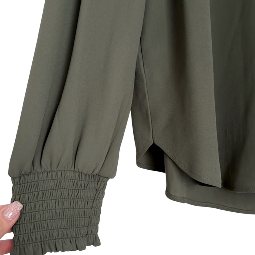 PRETTY GREEN TOP - Picture 2 of 3